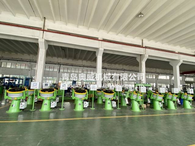 氣動內(nèi)胎硫化機(jī)
